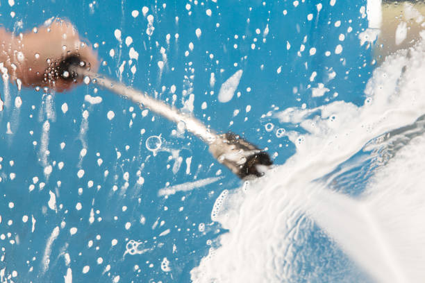 Best Gutter Cleaning  in Bloomfield, NY